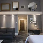 Hotel Manoir Morgan