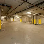 Penthouse On Charest - With Parking And Gym