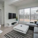 Penthouse On Charest - With Parking And Gym