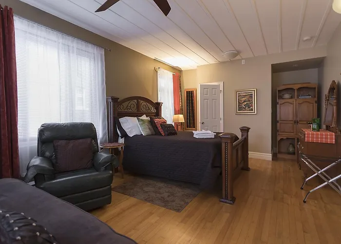 Acacias Bed & Breakfast