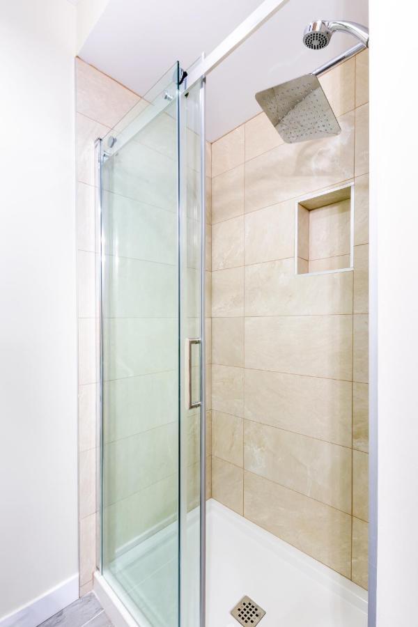 Le Saint-anselme Apartment *