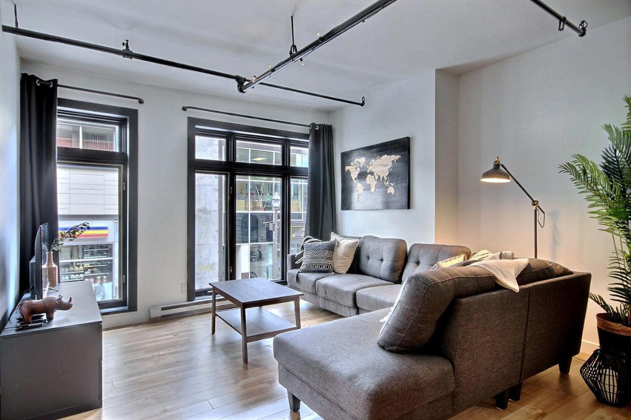 Le Gentleman // Downtown Spacious Apartment