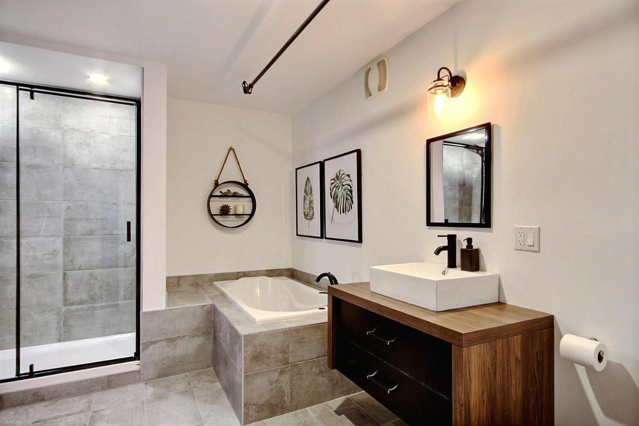 Le Gentleman // Downtown Spacious Apartment *