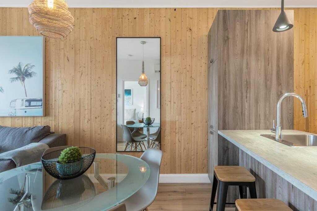 Initial / Wave + Parking / Centre-ville De Apartment *