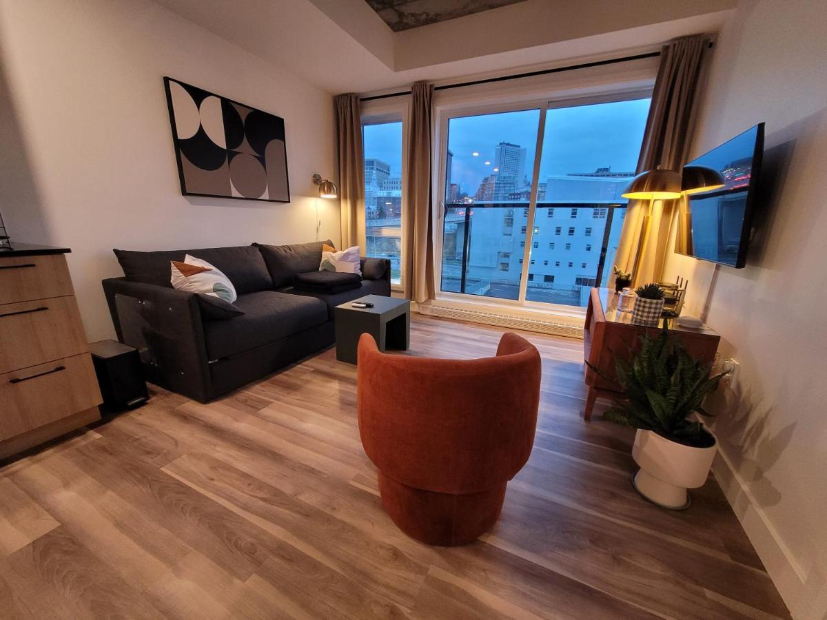 Apartment Mid-century Modern Style - Pool/terrace