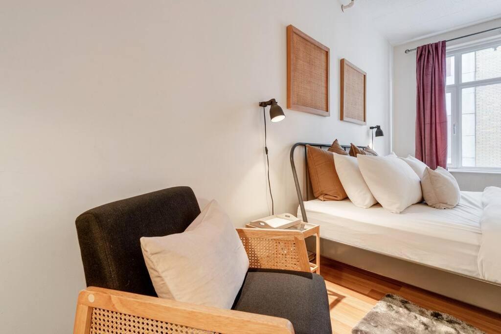 Apartment Initial / Chouette /