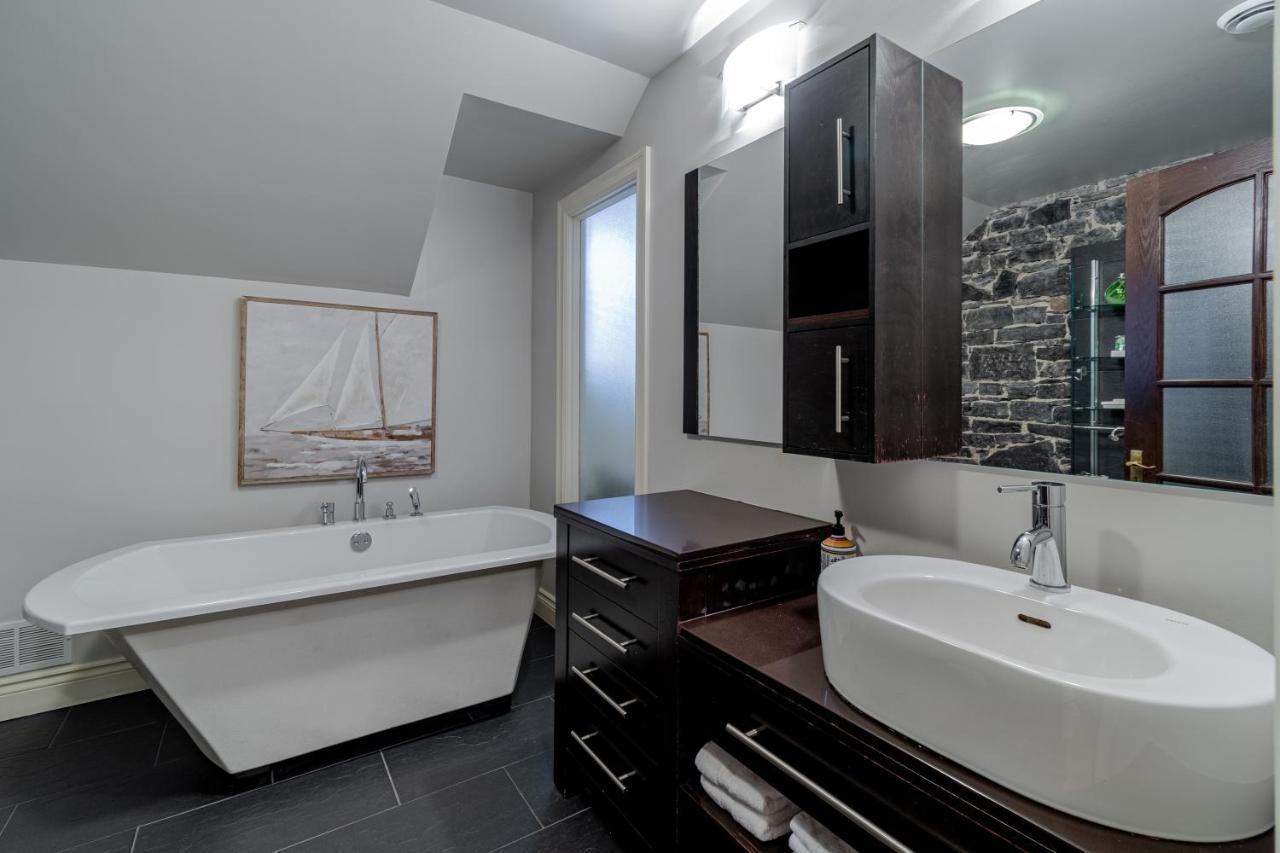 De Lux Le Meribel Du Vieux-quebec Apartment *