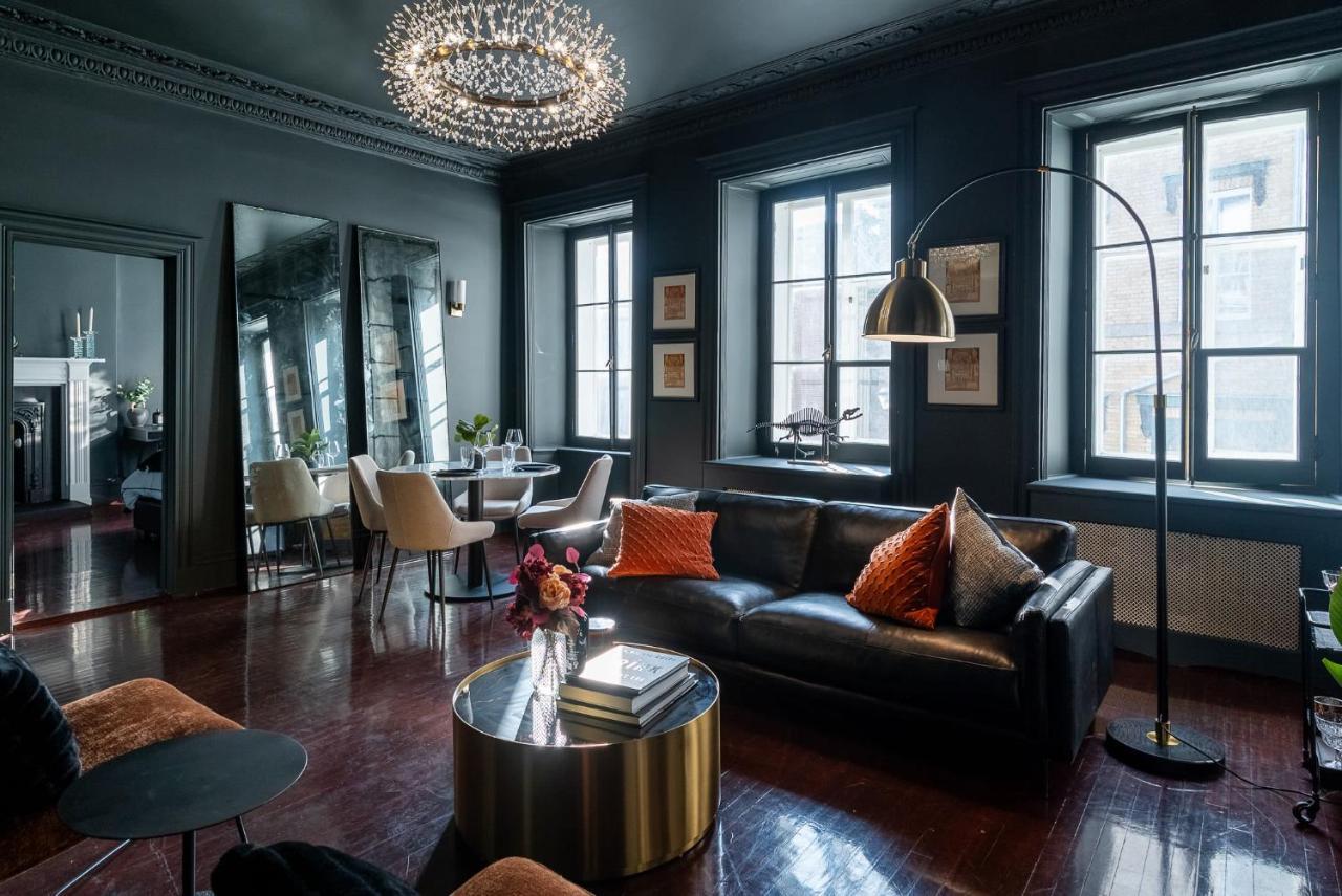 Gothic Styled Historical In Old Holiday home Quebec City