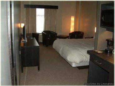Grand Times - Aeroport De Hotel 4*