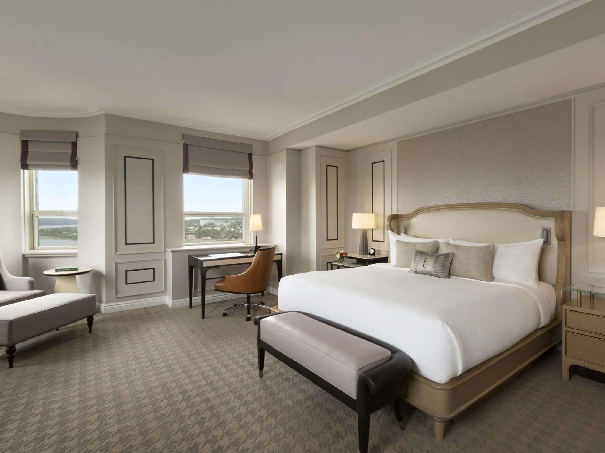 Fairmont Le Chateau Frontenac Hotel 5*