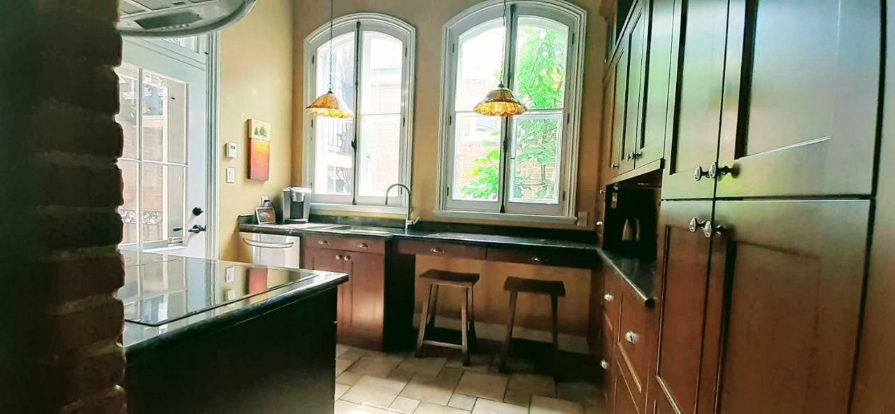 De Lux Le Meribel Du Vieux-quebec Apartment