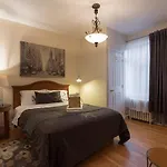 Acacias Bed & Breakfast