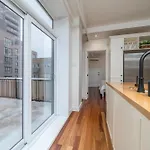 Deluxe Penthouse / / 2 In 1 Downtown Quebec City