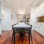 Deluxe Penthouse / / 2 In 1 Downtown Quebec City