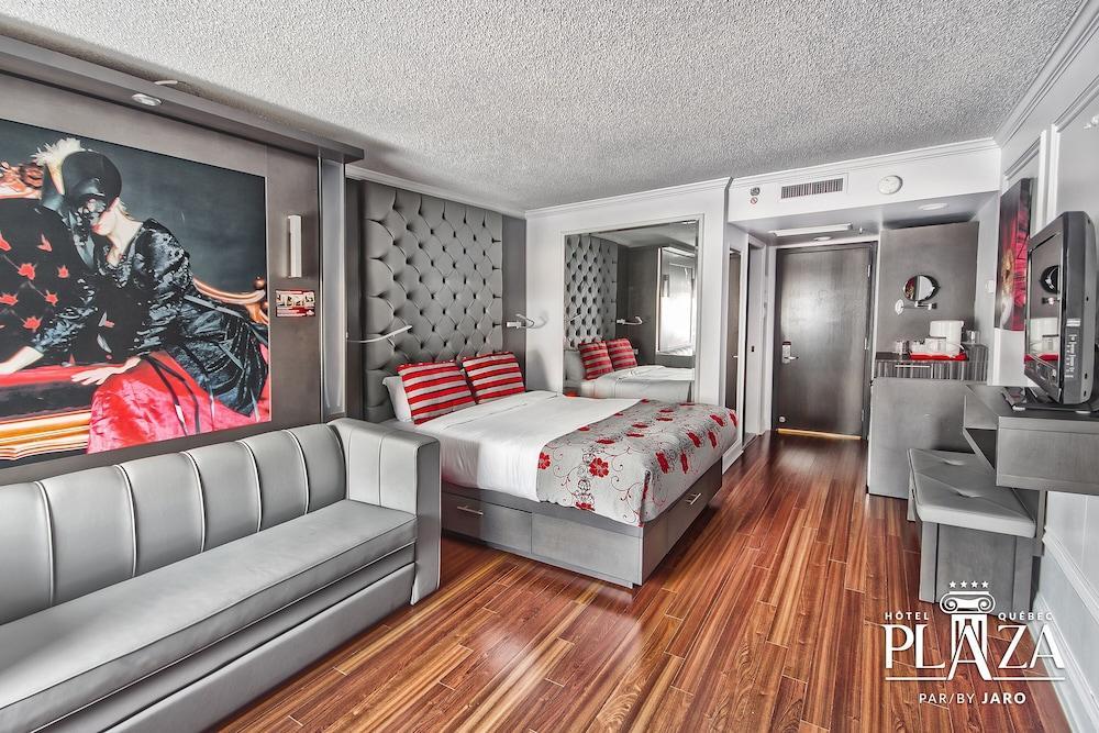 Hotel Plaza 4*