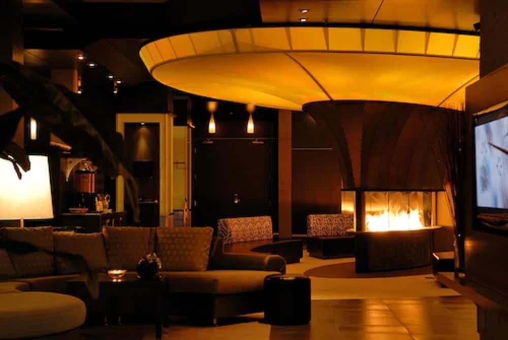Hotel Grand Times Quebec City