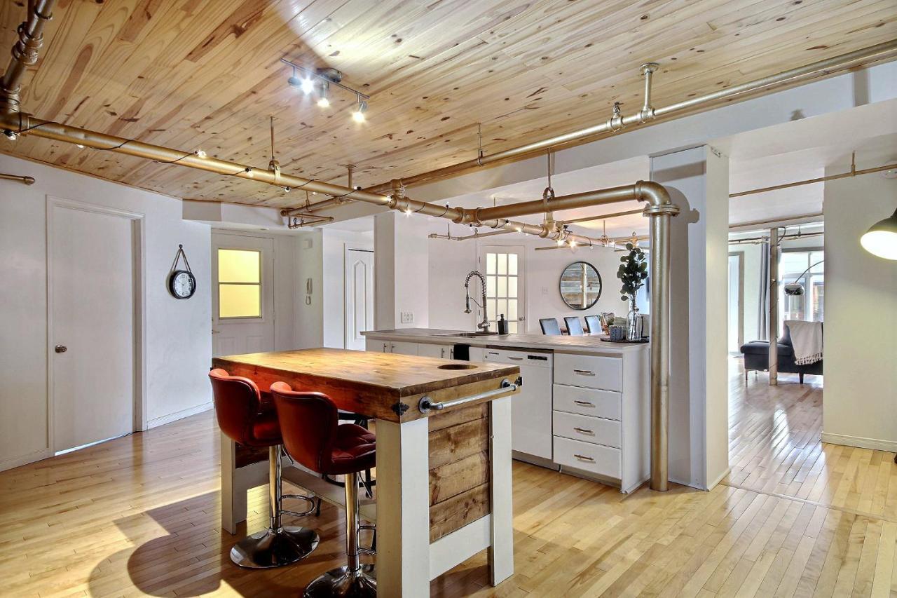 Lion's Den // Spacious 1500 Sqft