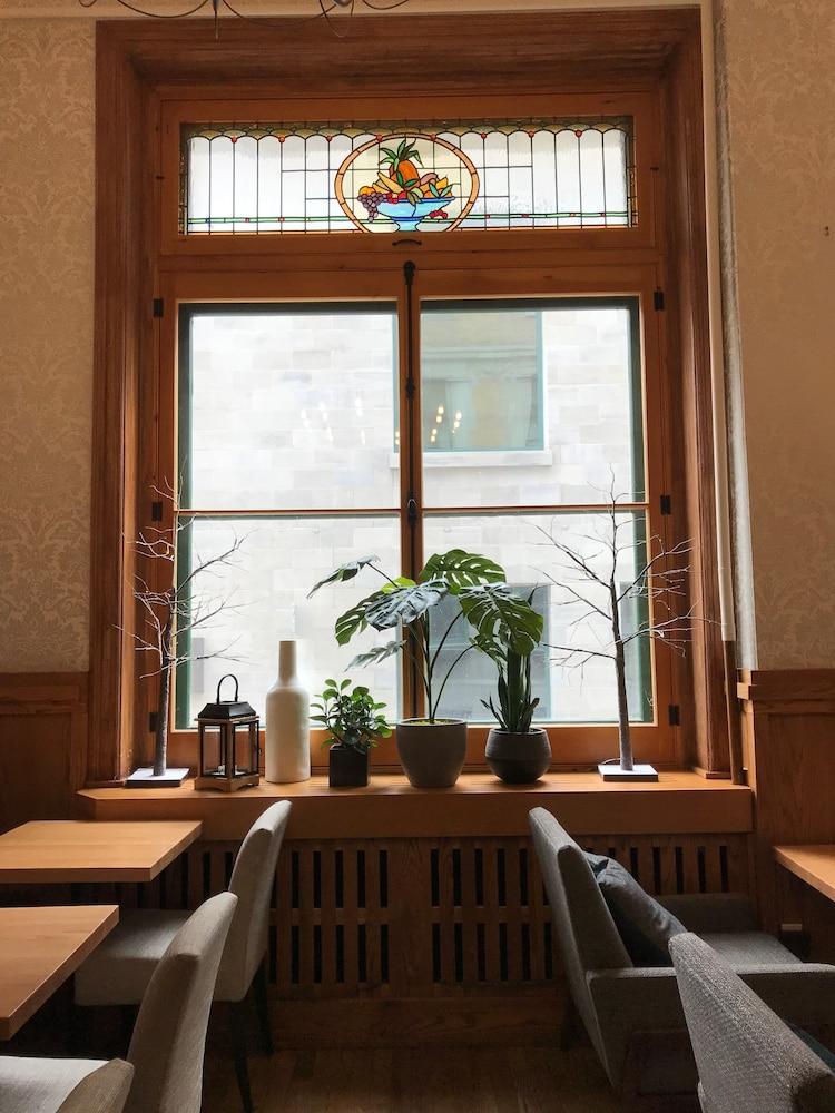 Hotel Saint-pierre 4*