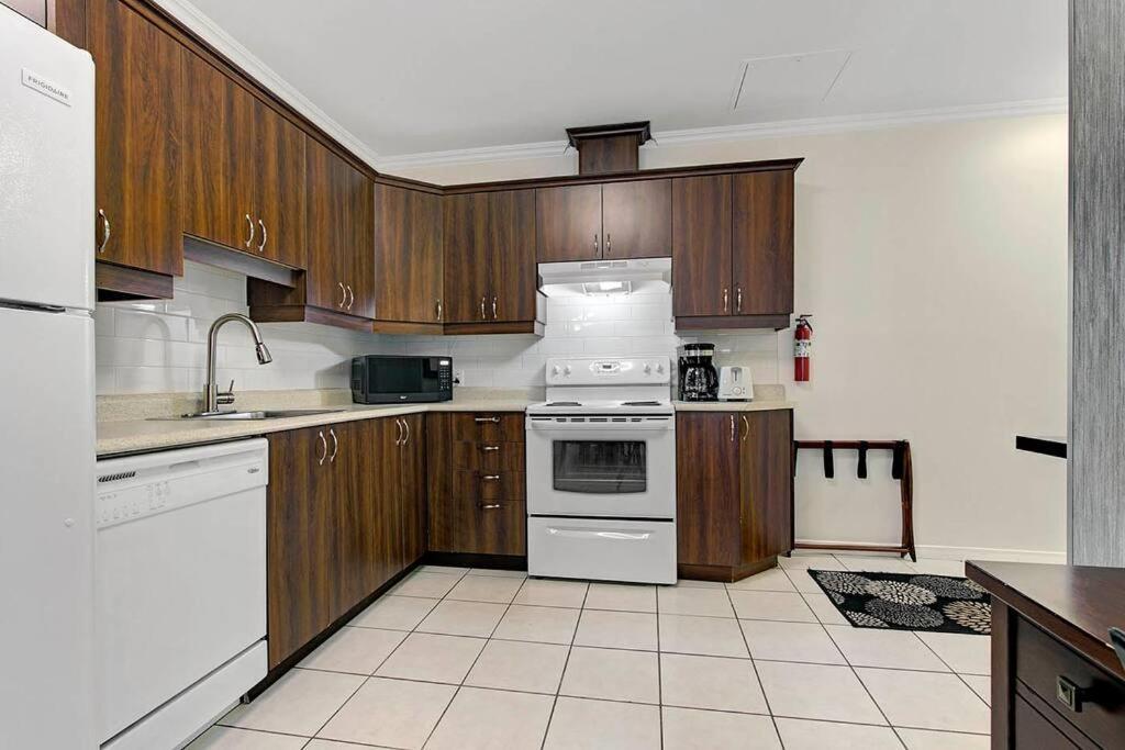 *le Saint-joseph* Magnifique 2 Cc Sur St-joseph Apartment Quebec City