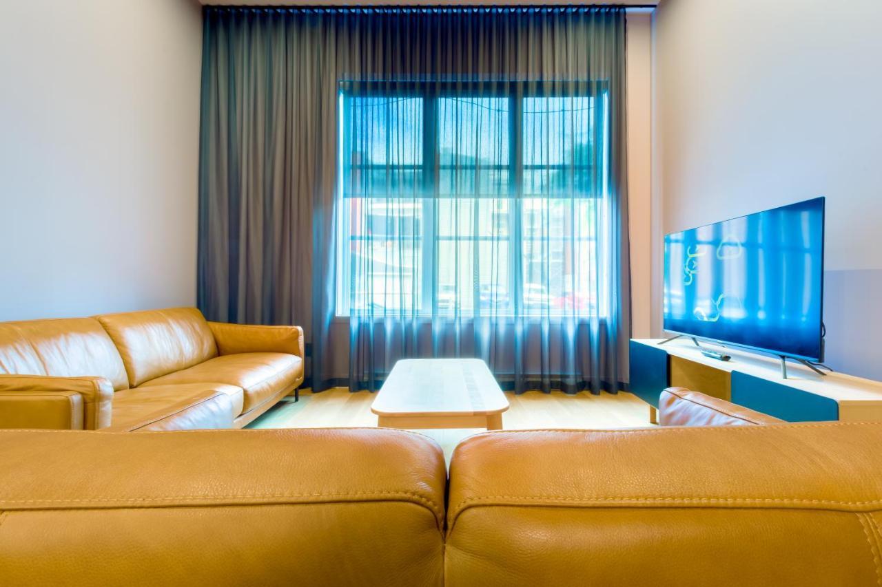 Les Lofts De La Fabrique By Les Lofts Vieux-quebec Apartment Quebec City