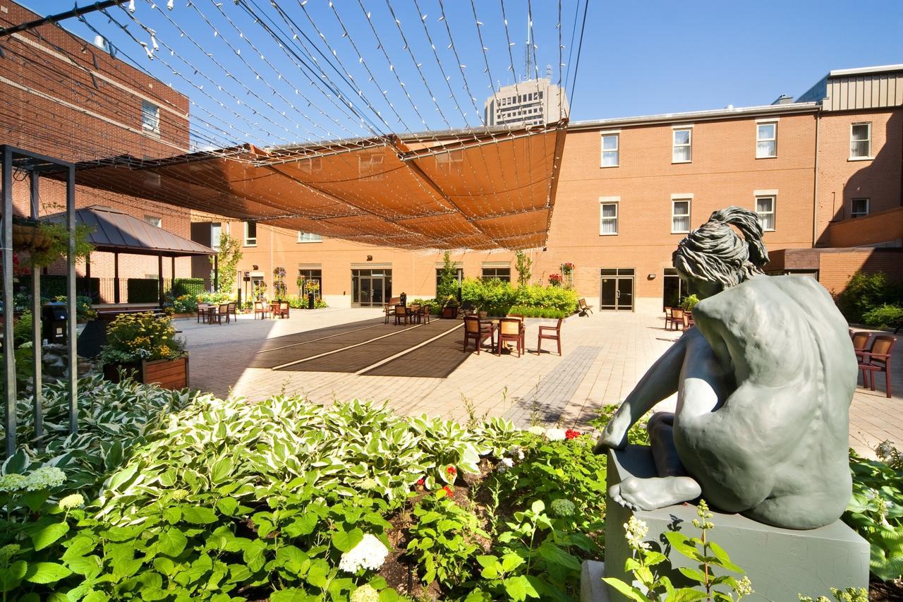 Hotel Chateau Laurier
