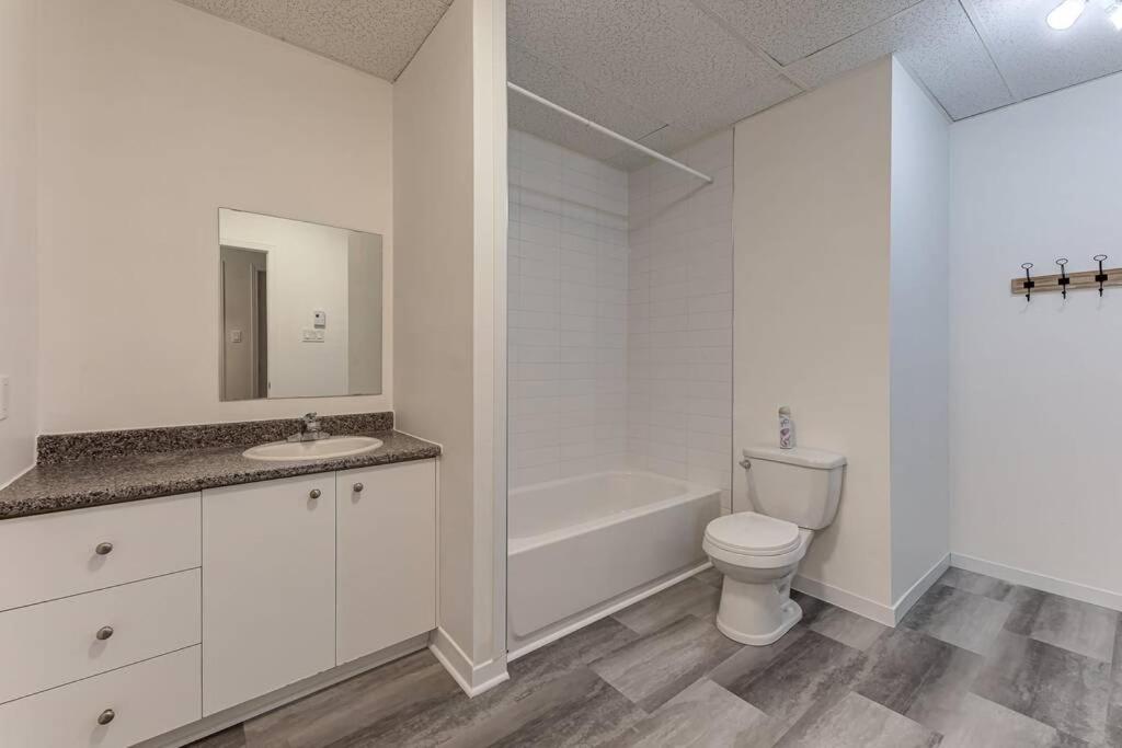 Apartment Le 1066 - Spacieux A Limoilou Quebec City