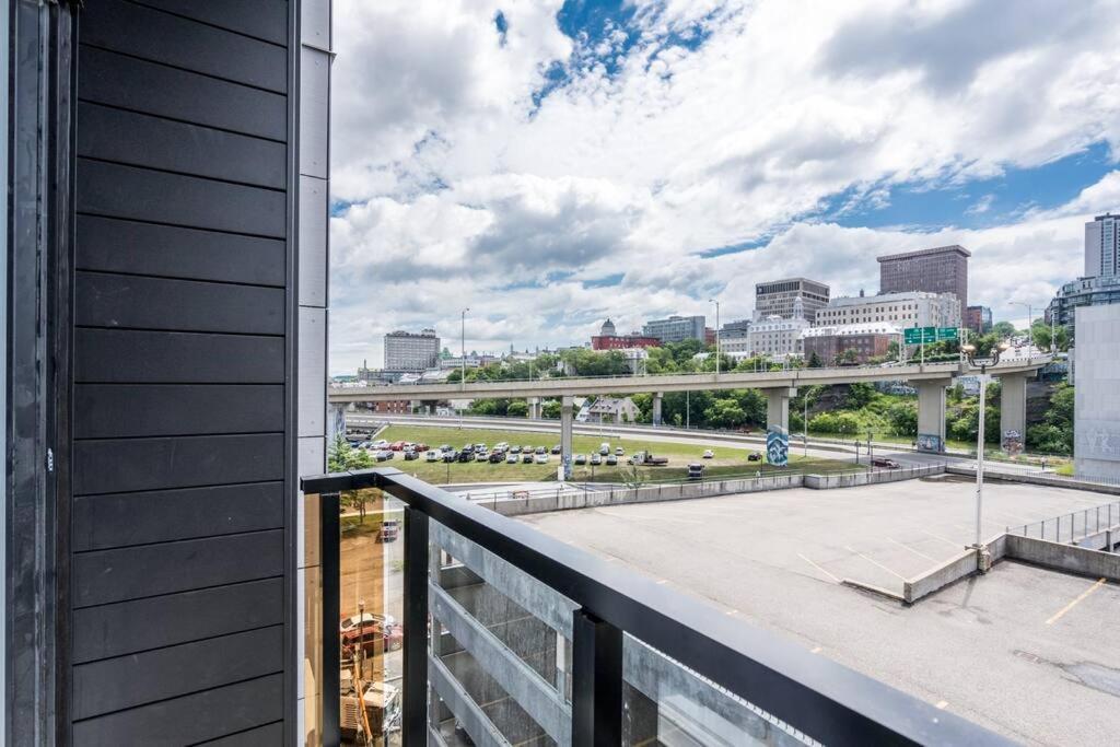 Apartment Initial / Yogi+ Parking / Centre-ville De Quebec City