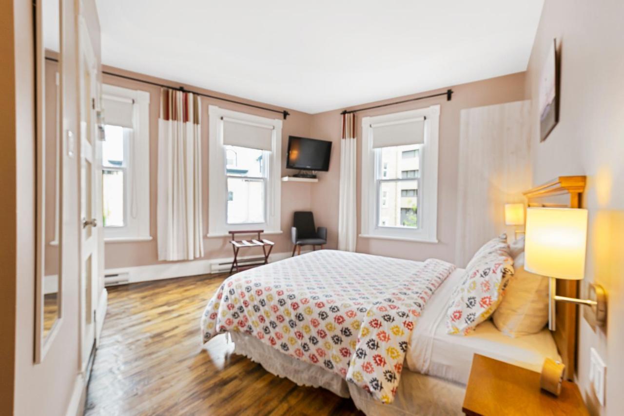 Hotel Chateau Des Tourelles Quebec City
