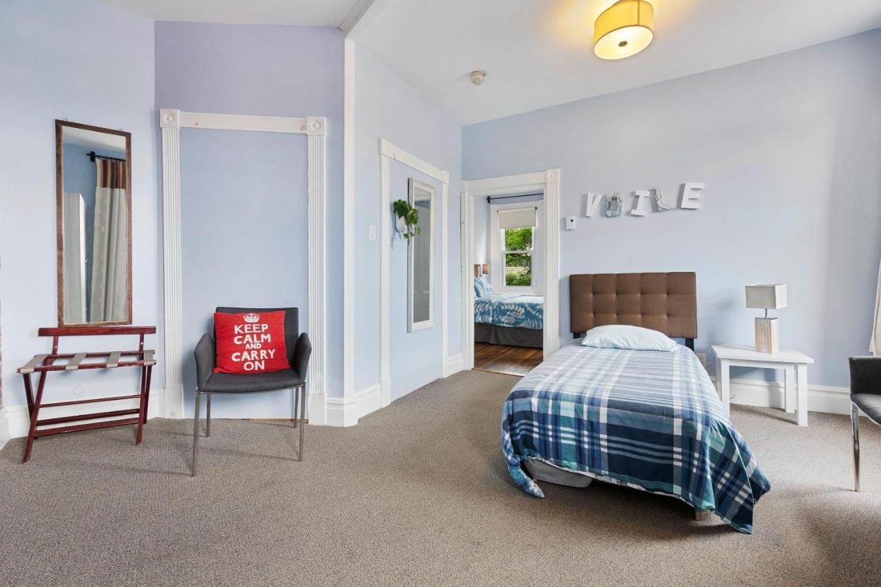 Chateau Des Tourelles Hotel Quebec City