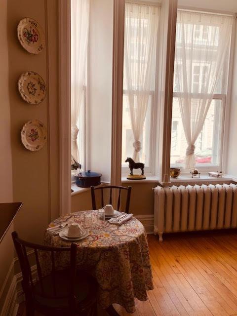 Bed & Breakfast Chez Hubert Quebec City