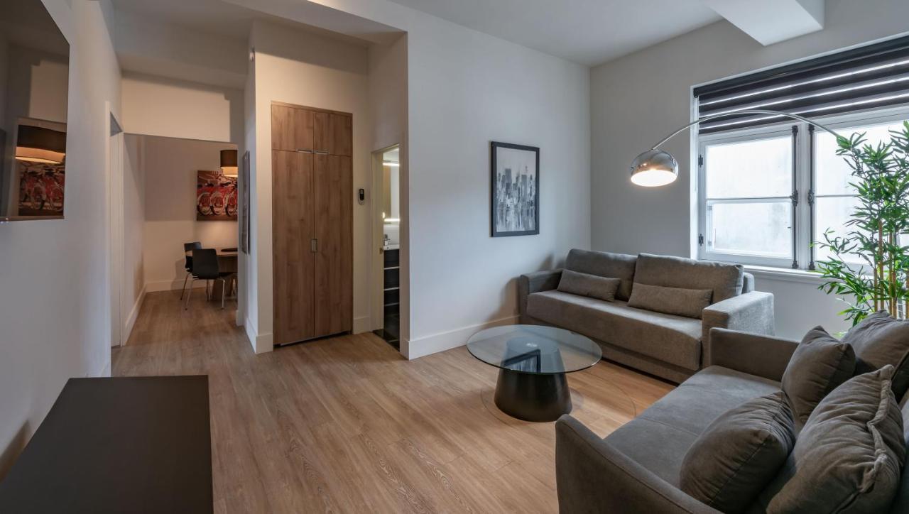 Le 31 Mcmahon Apartment *
