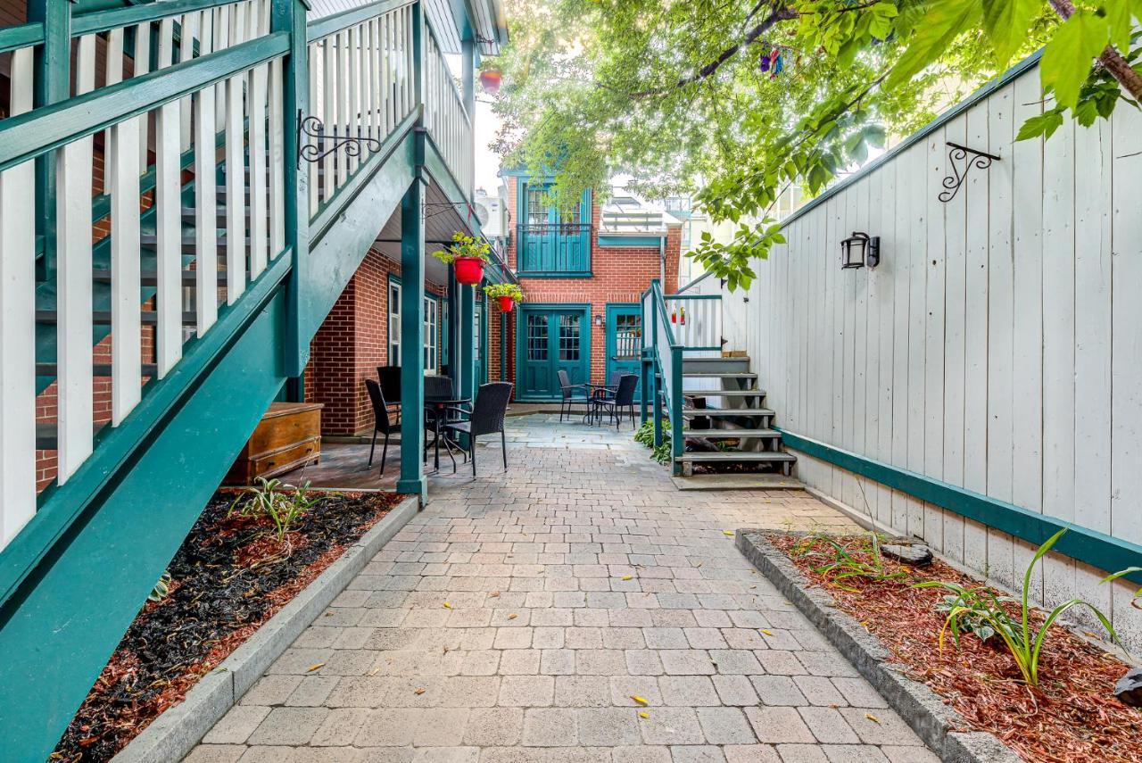 Beautiful Vieux 2 Bedroom Apt *