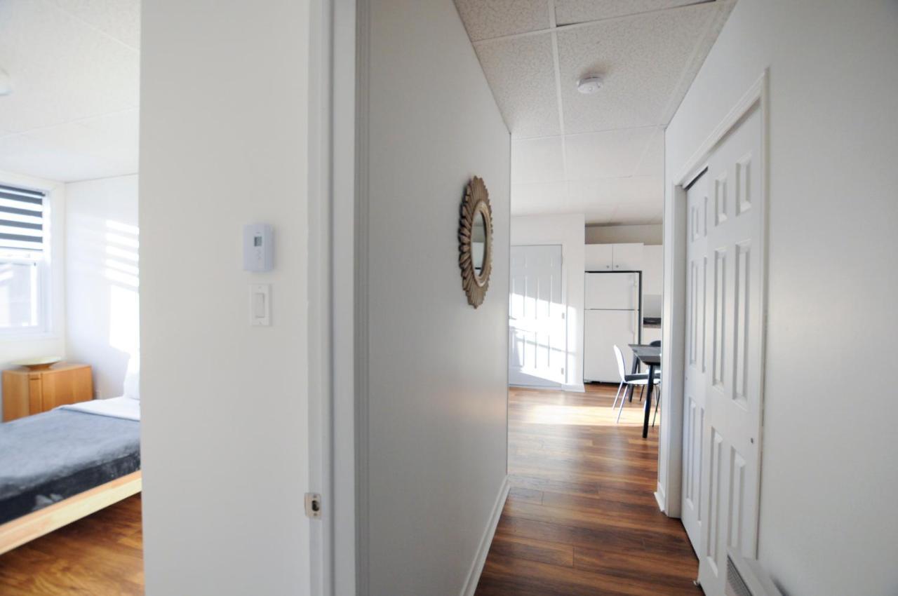 Le 1066 - Spacieux A Limoilou Apartment