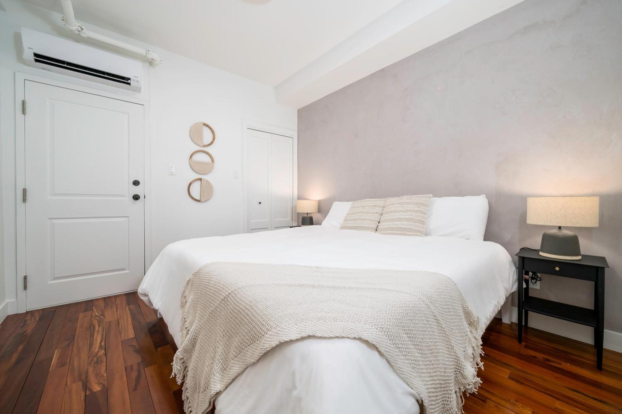 Apartment Deluxe Penthouse / / 2 In 1 Downtown *