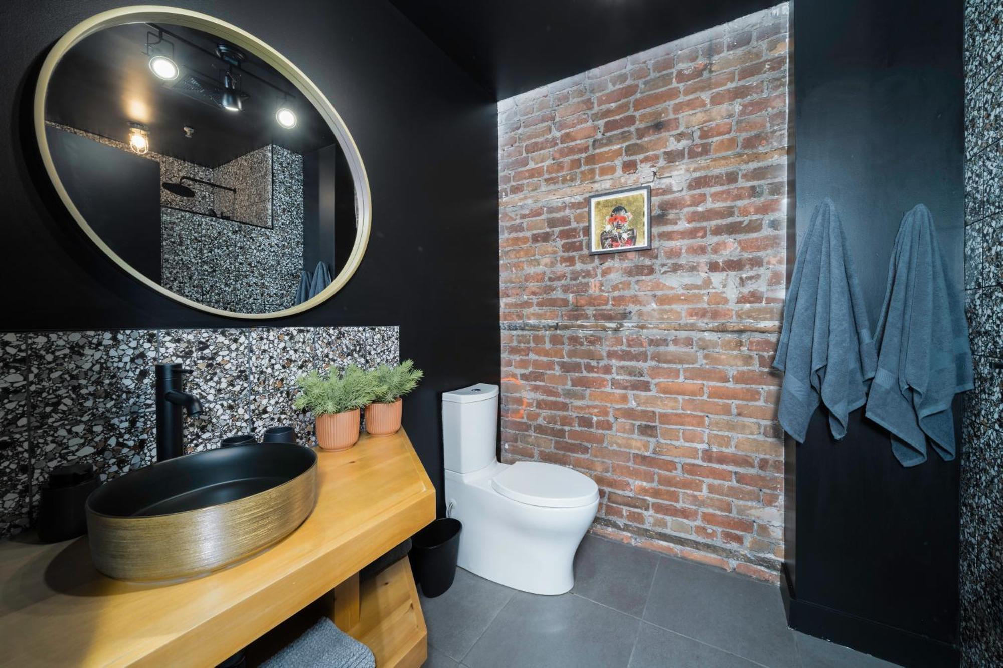 Deluxe Penthouse / / 2 In 1 Downtown Apartment