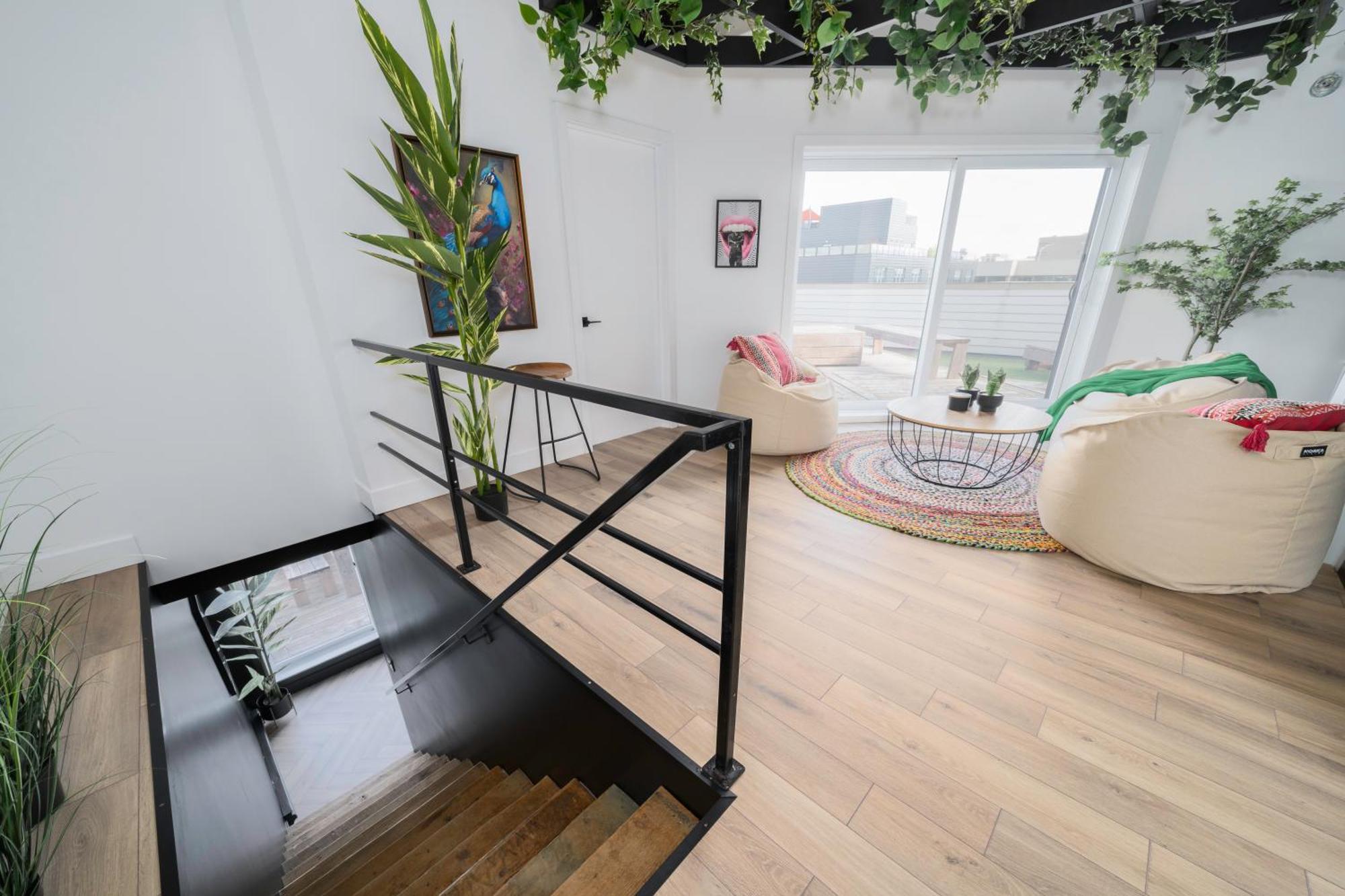 Deluxe Penthouse / / 2 In 1 Downtown * Quebec City