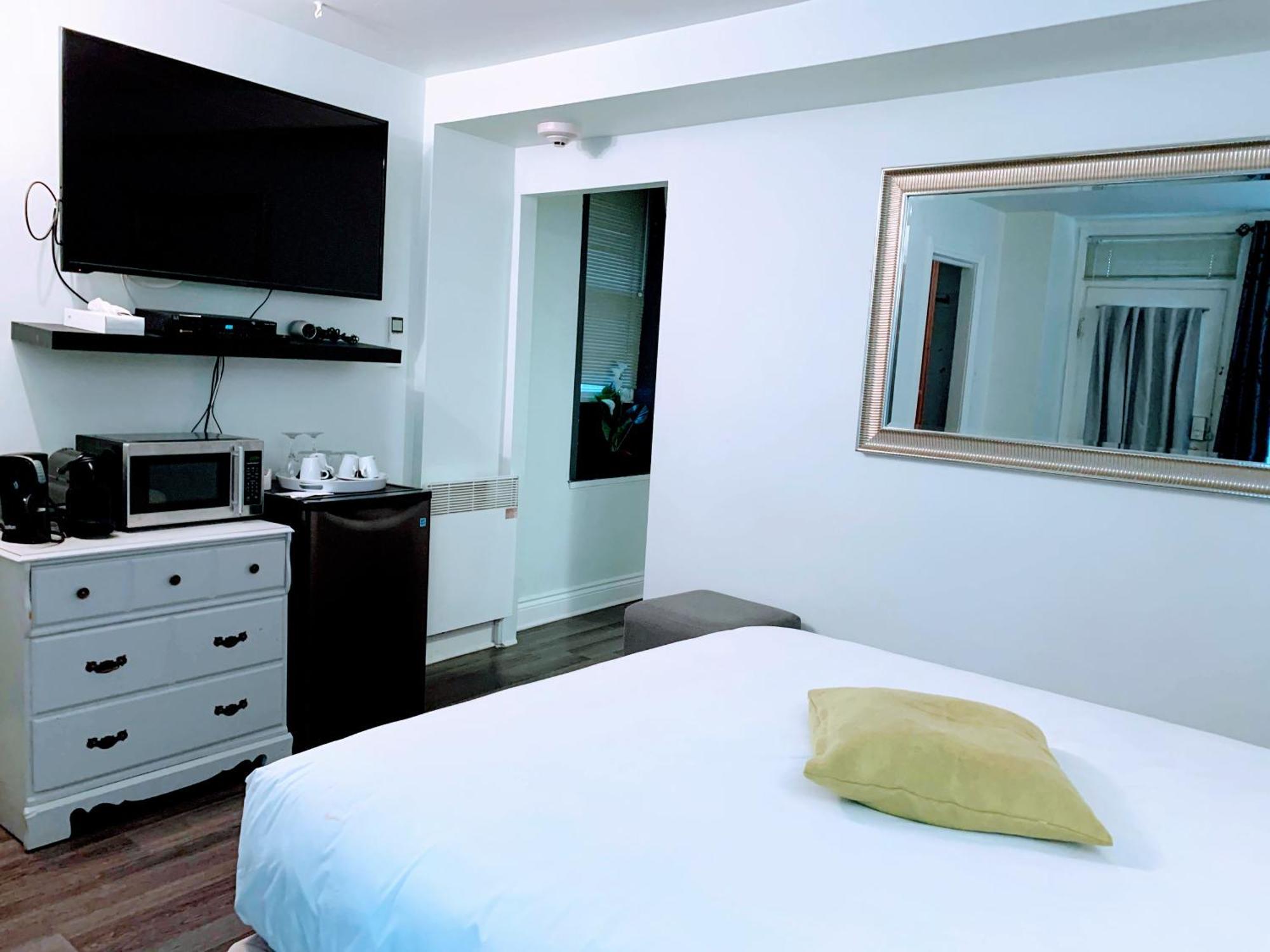 Manoir Sainte Genevieve Hotel 2*