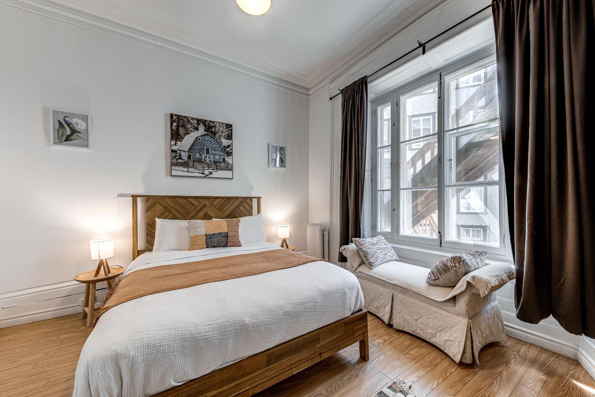 Hotel North House - Hotel Automatise Manoir Des Remparts Quebec City