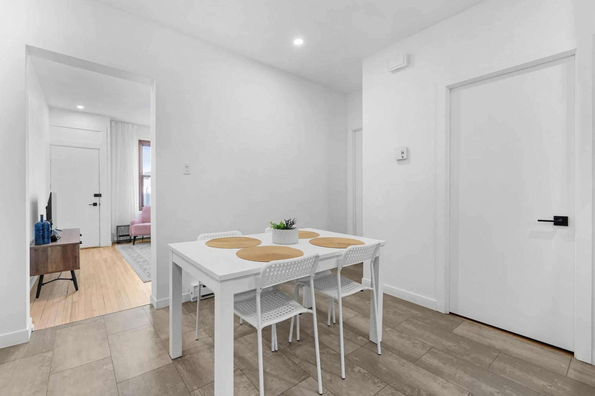 Le 217 Apartment *