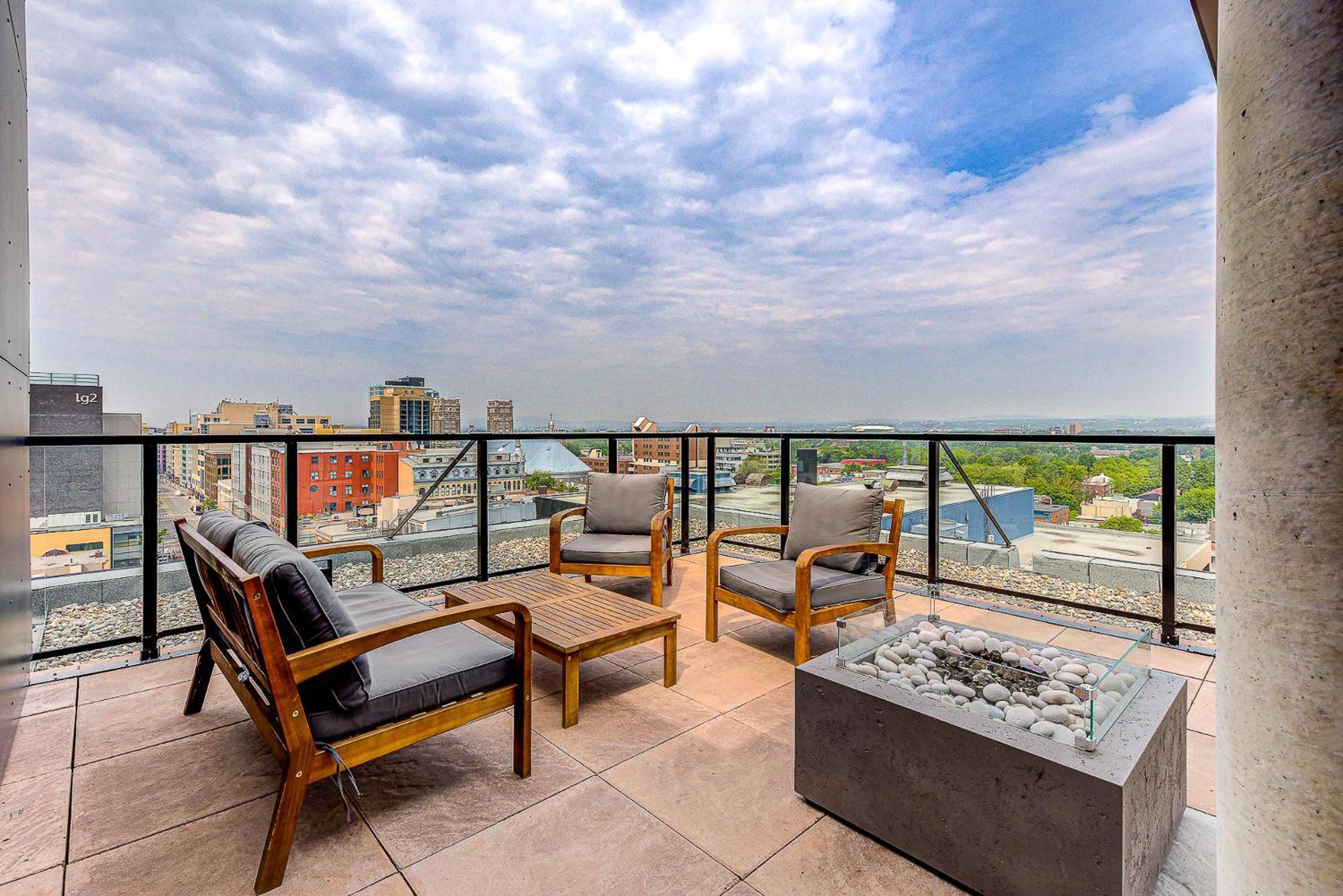Luxe, Incredible Sunset View, Pool, Parking, Near Old Holiday home Quebec City
