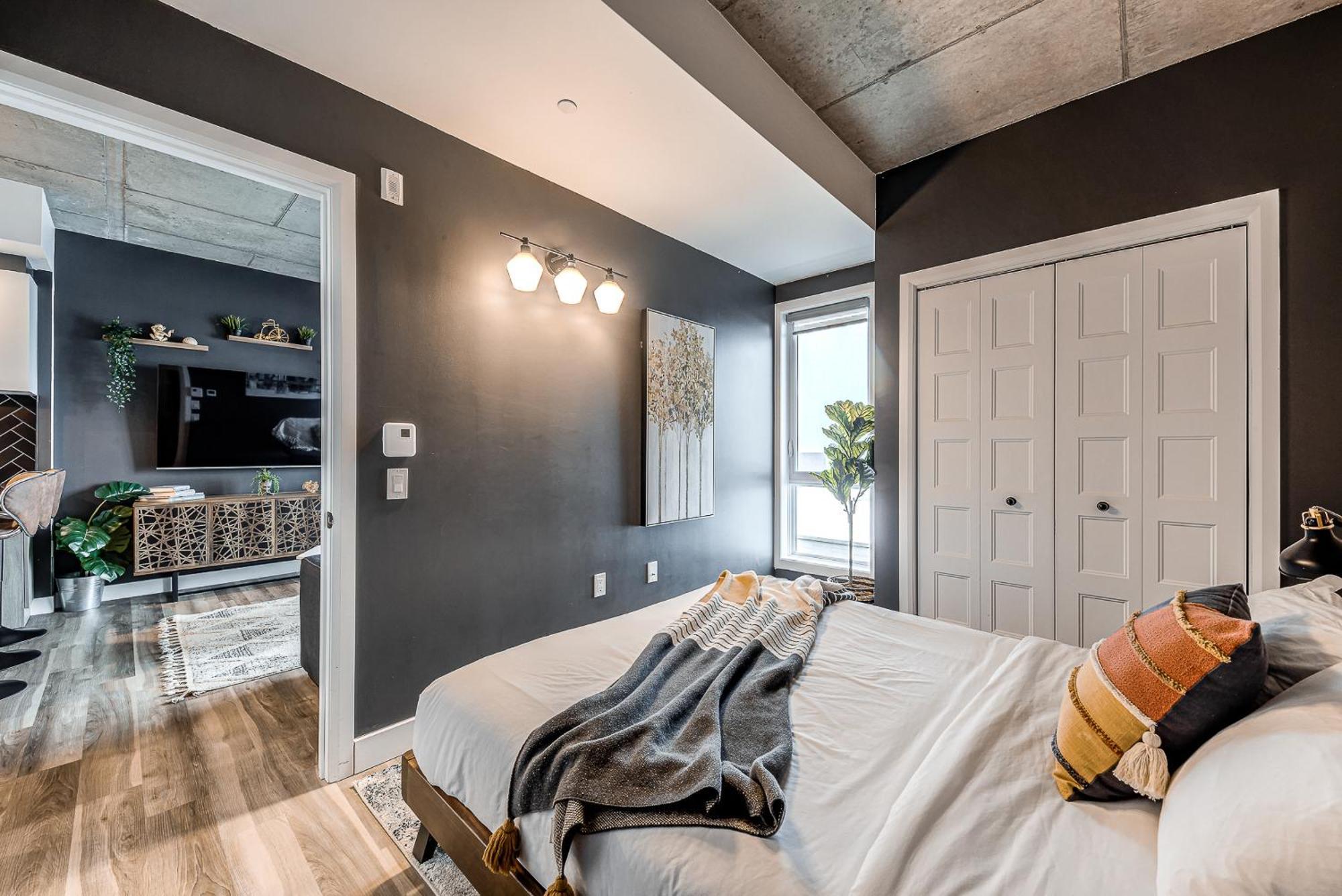 Luxe, Incredible Sunset View, Pool, Parking, Near Old *