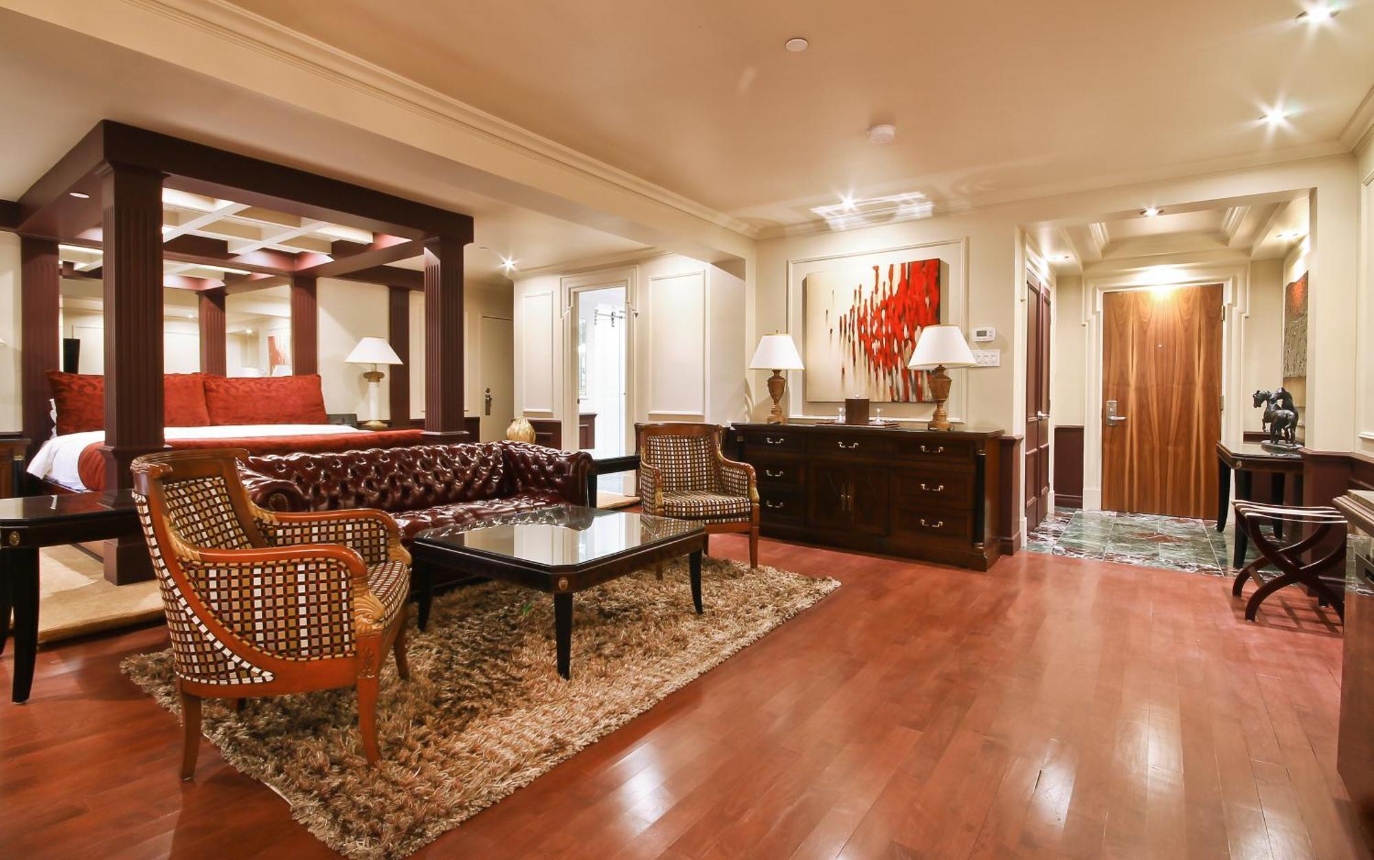 Hotel Quebec Inn Hotel