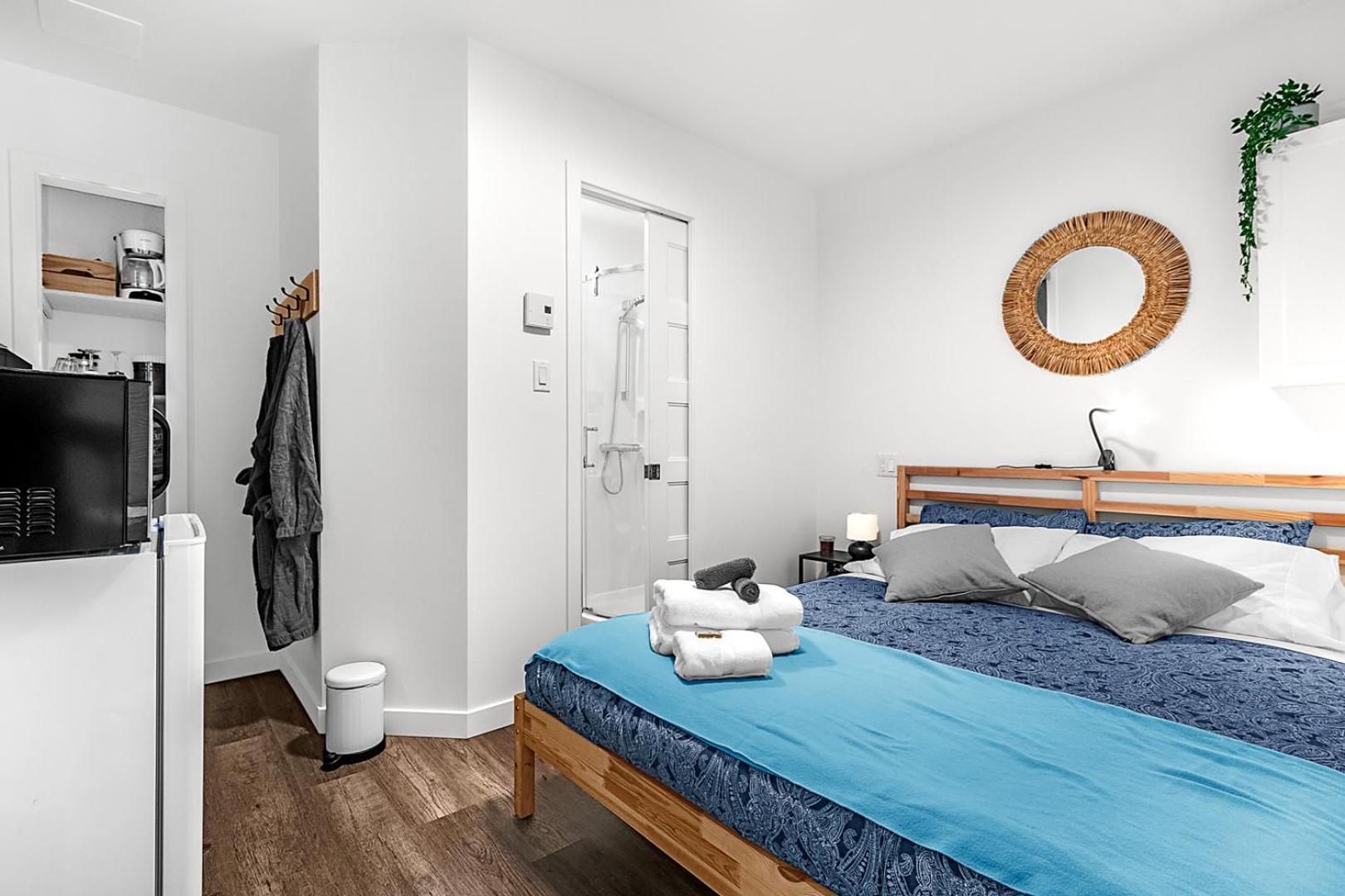 Du 790 Apartment