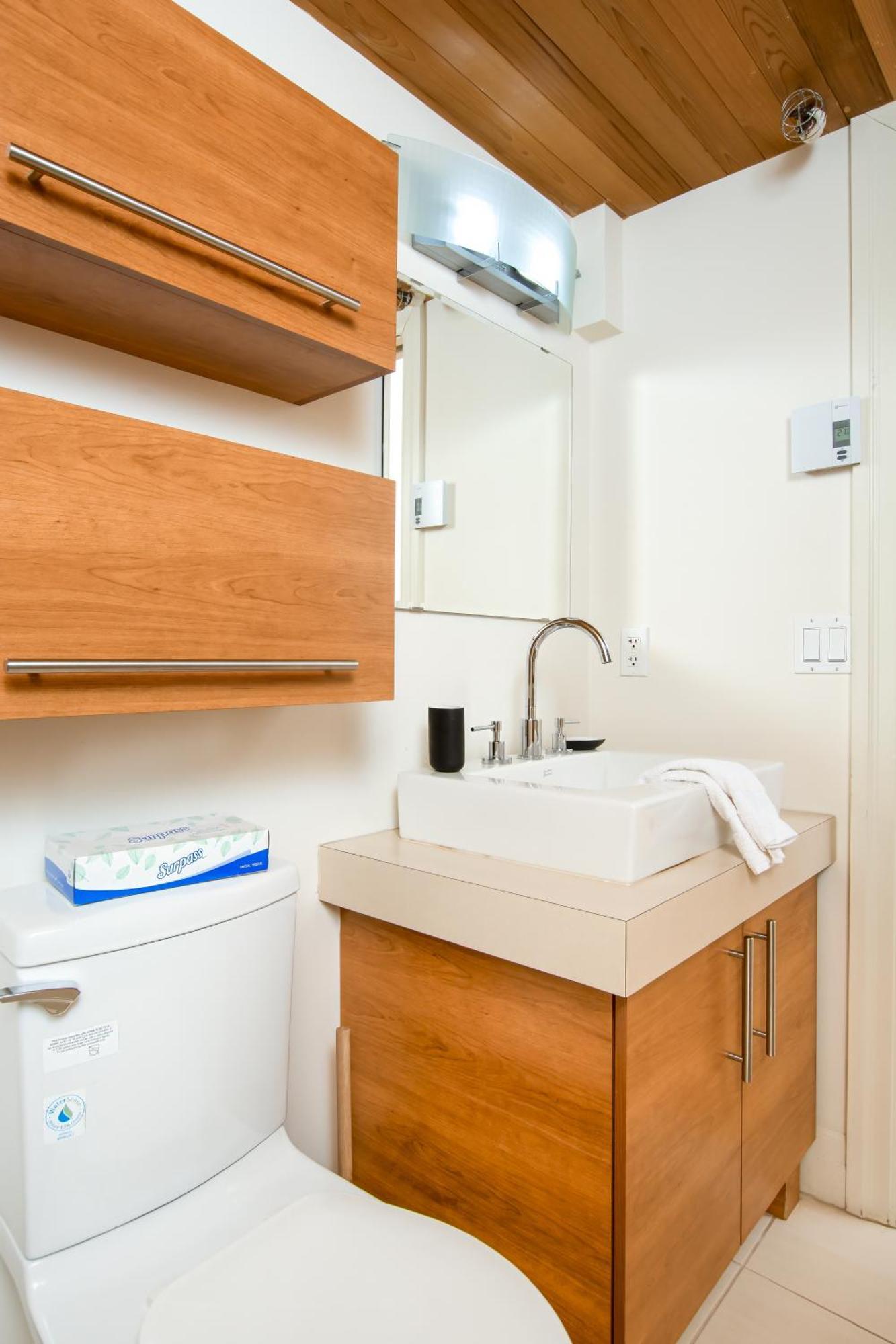 Les Lofts 1048 Apartment