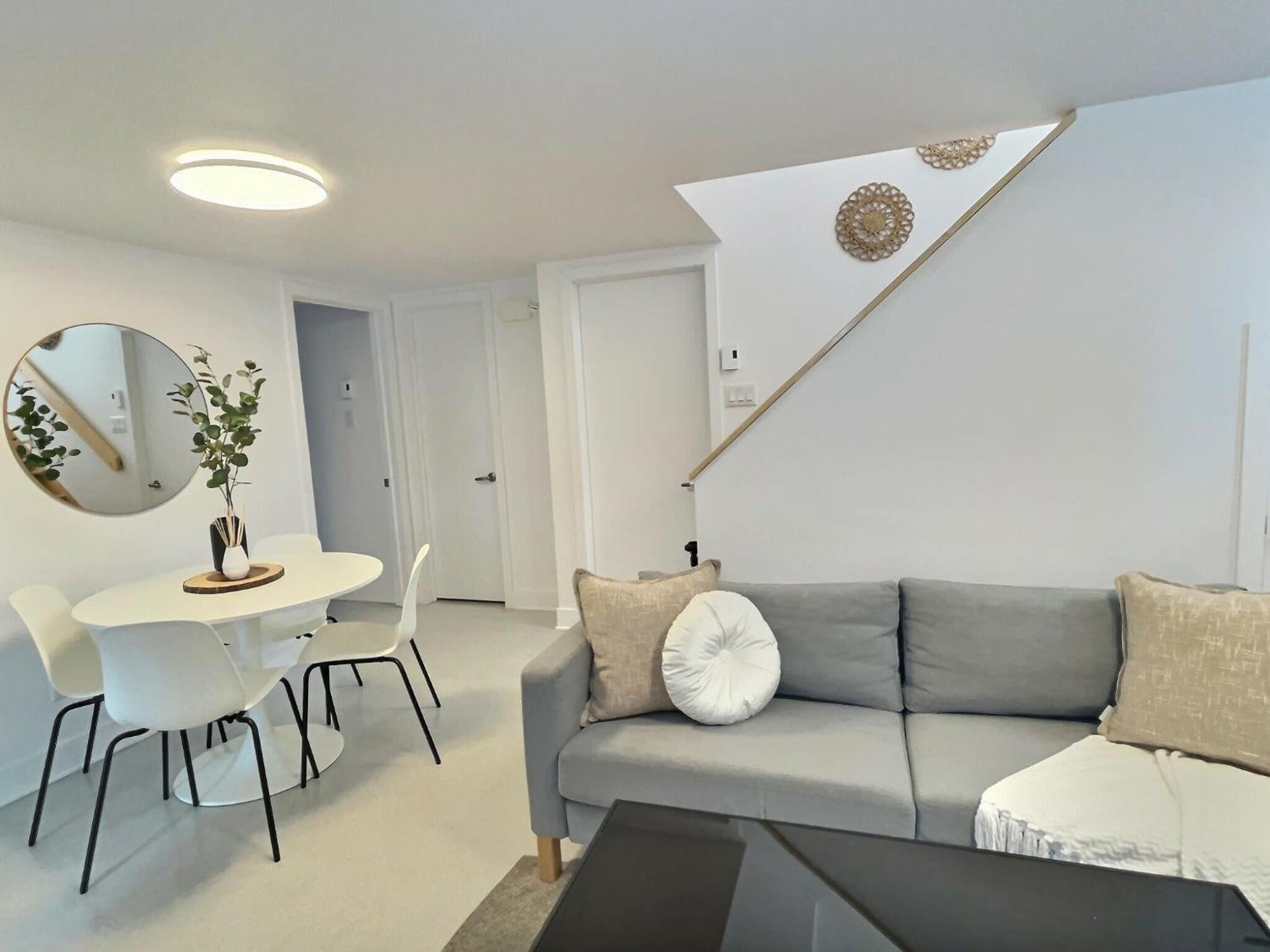 Apartment 4