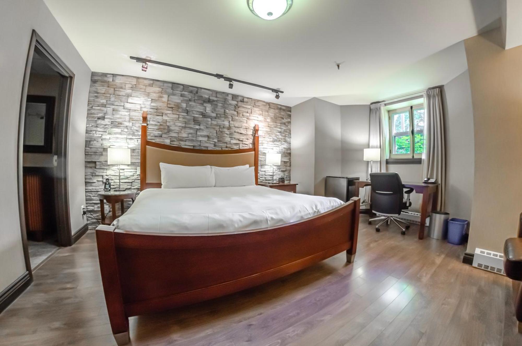 Hotel Chateau Bellevue Quebec City