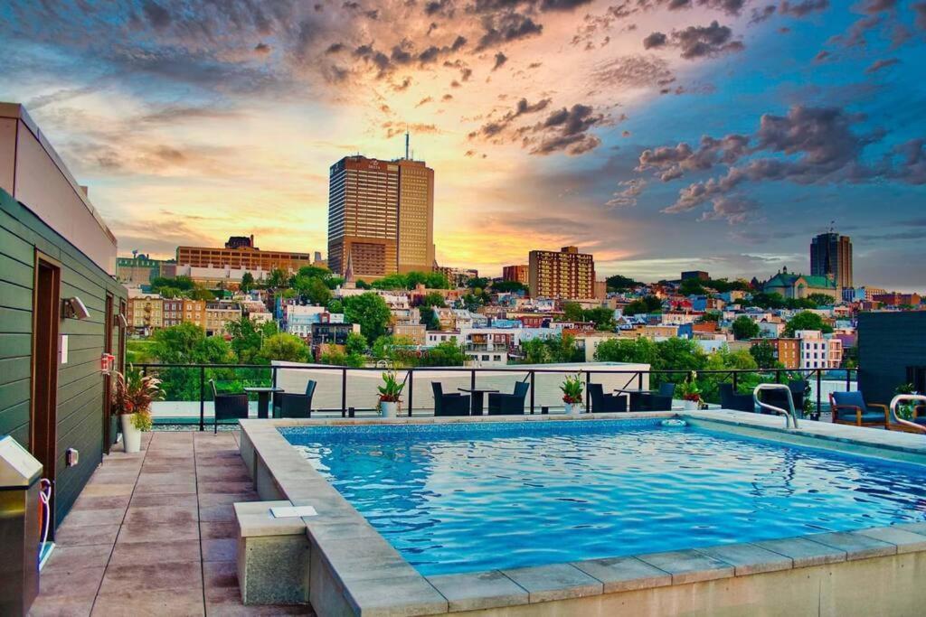 Apartment 1ch - Rooftop Pool - Kitchen - Smart Tv - Gym - 750m Qc Quebec City