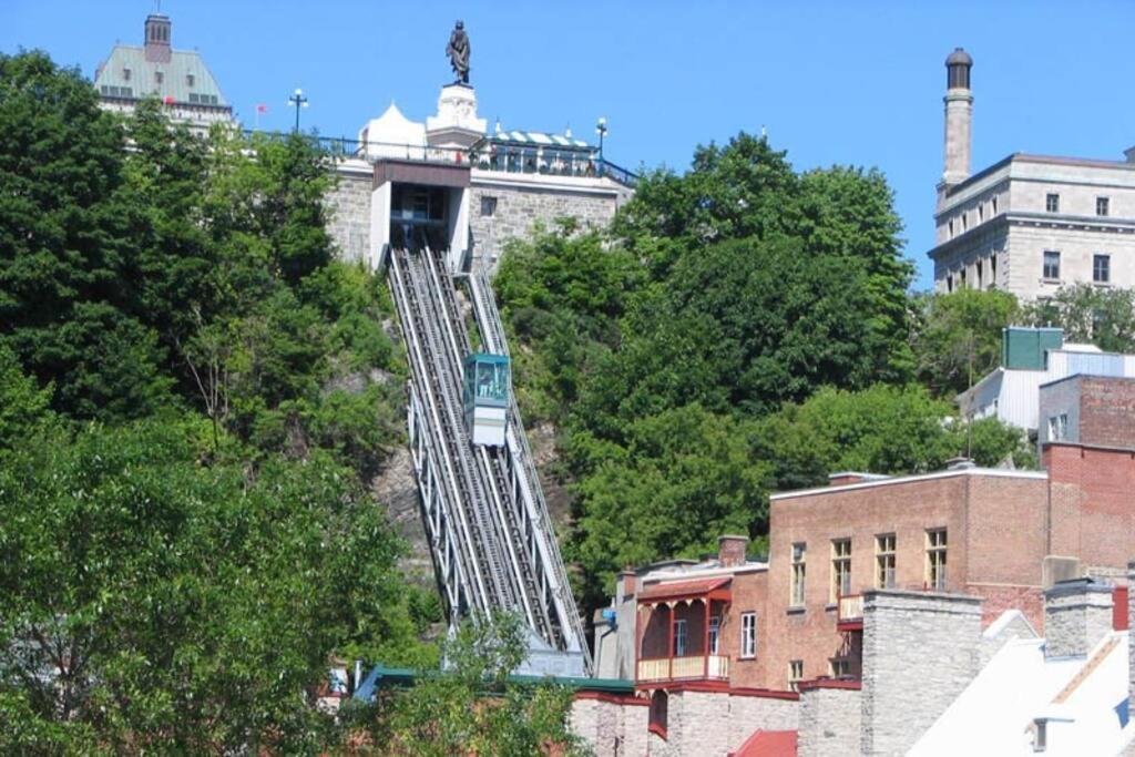1ch - Rooftop Pool - Kitchen - Smart Tv - Gym - 750m Qc Apartment Quebec City