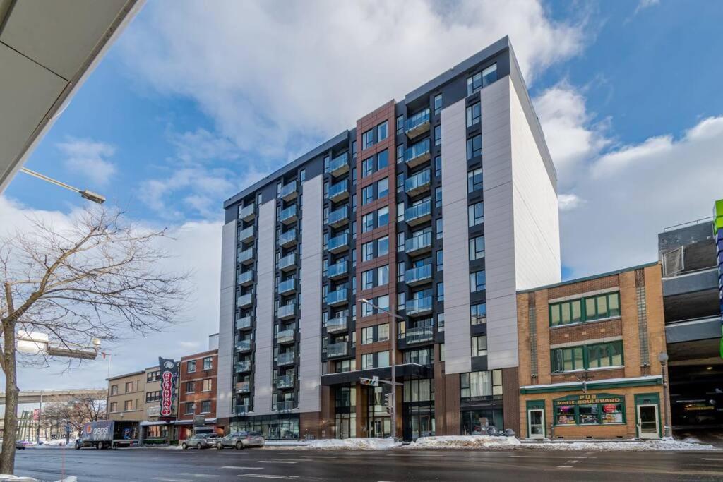 Apartment 1ch - Rooftop Pool - Kitchen - Smart Tv - Gym - 750m Qc Quebec City