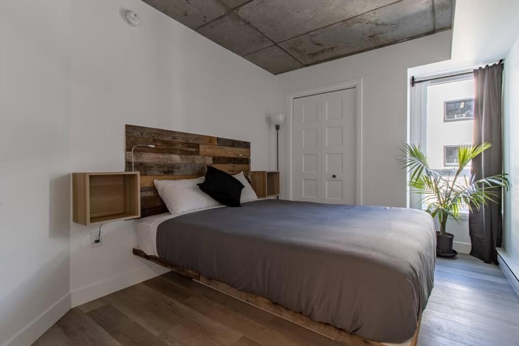 Center, 2 Bathroom, Ac, Parking, Pool Apartment